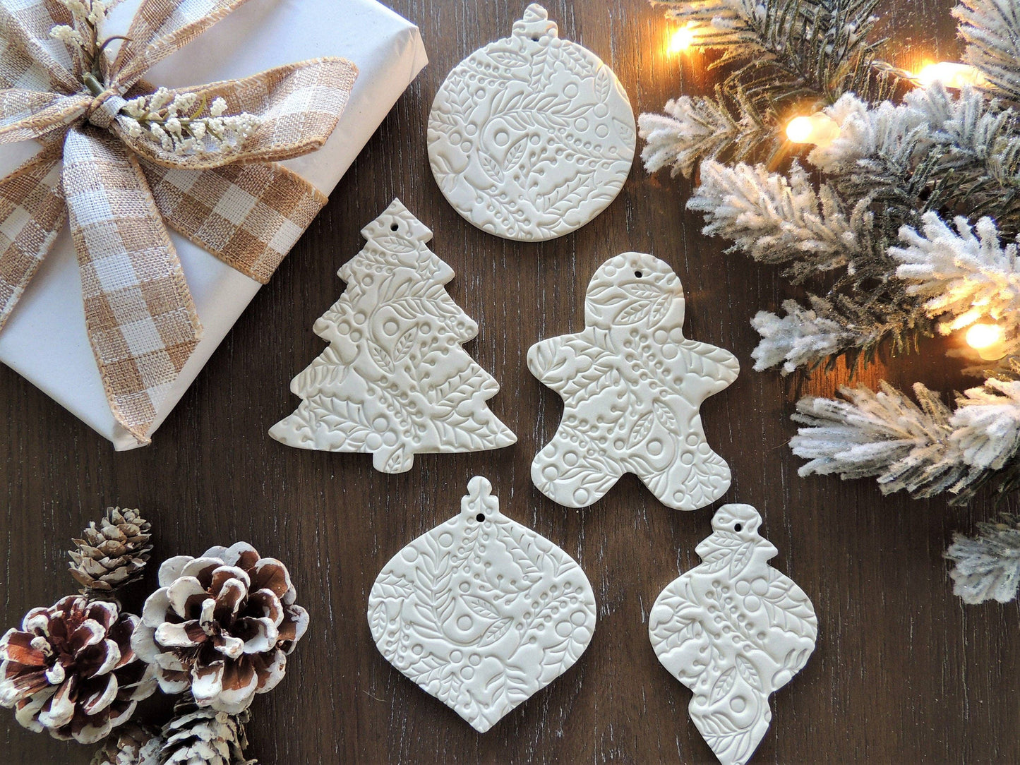 Scandinavian Christmas Ornament Set - Assorted: Three / Tan