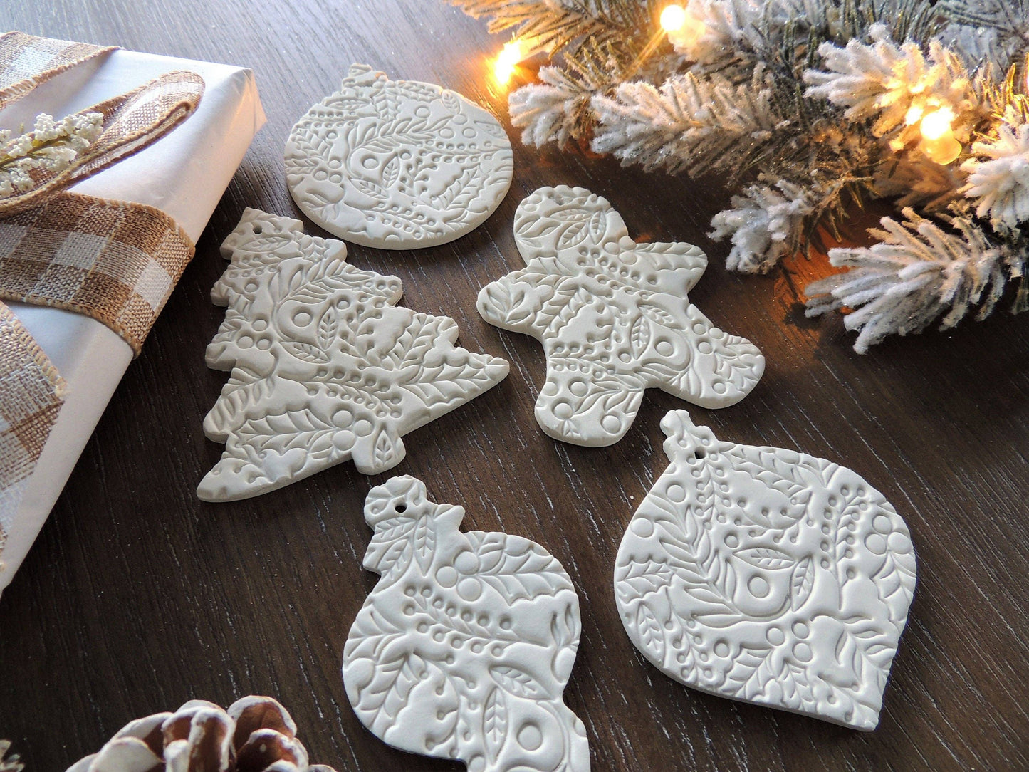 Scandinavian Christmas Ornament Set - Assorted: Three / Tan